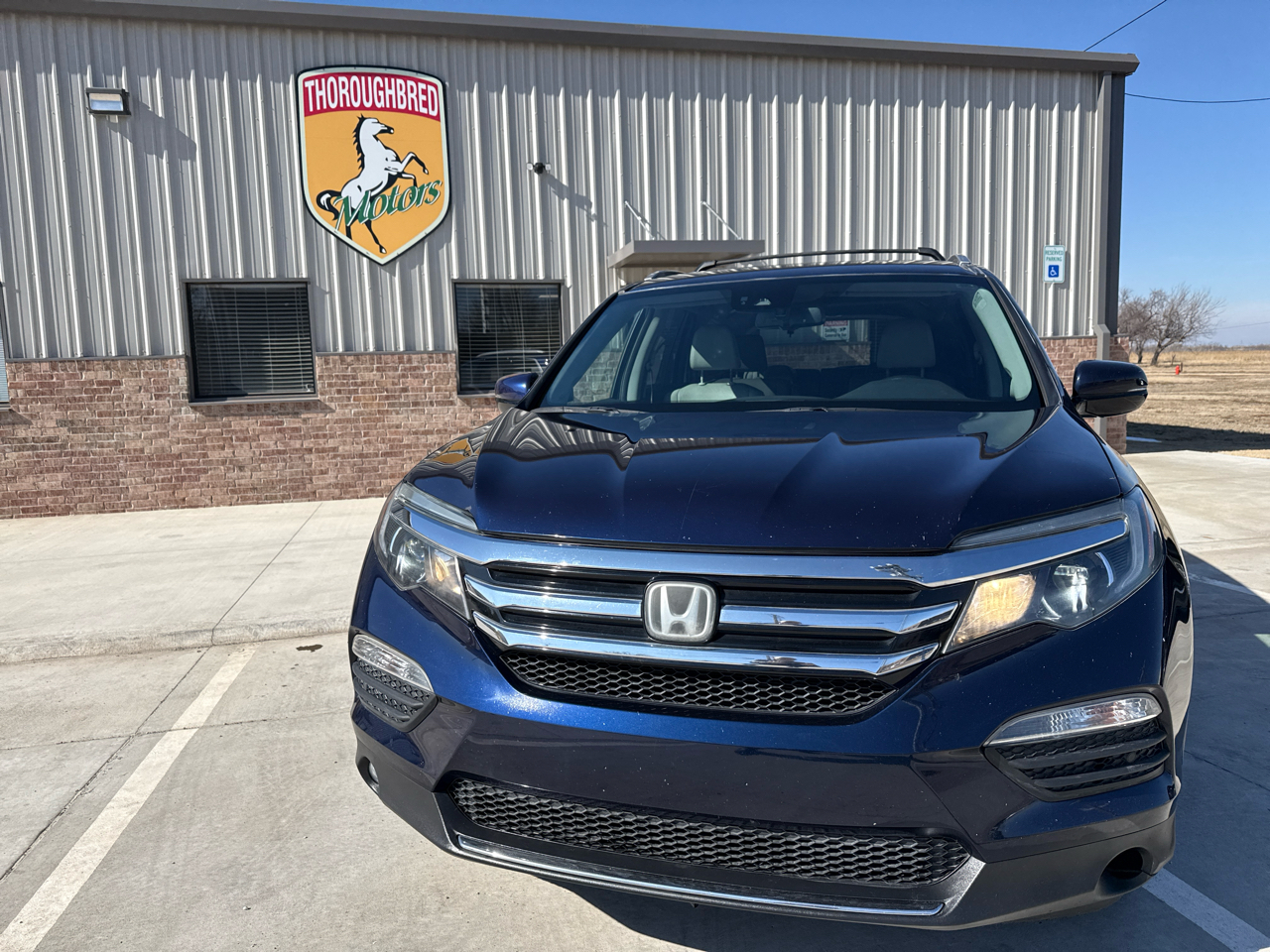 Honda Pilot AWD 4dr Elite w/RES & Navi 2016