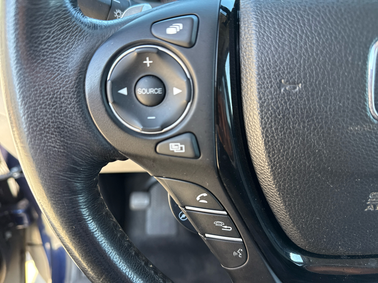 Honda Pilot AWD 4dr Elite w/RES & Navi 2016