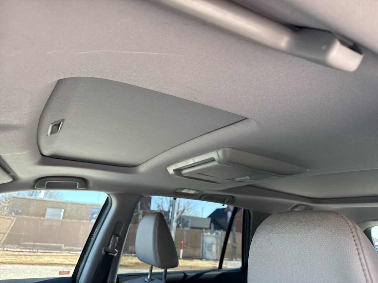 Honda Pilot AWD 4dr Elite w/RES & Navi 2016