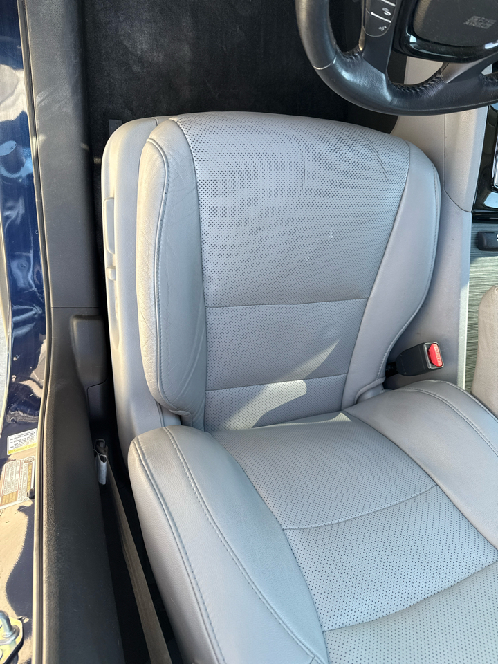 Honda Pilot AWD 4dr Elite w/RES & Navi 2016