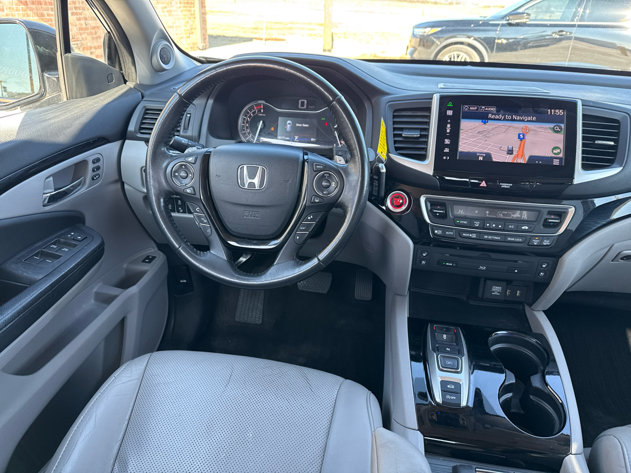 Honda Pilot AWD 4dr Elite w/RES & Navi 2016