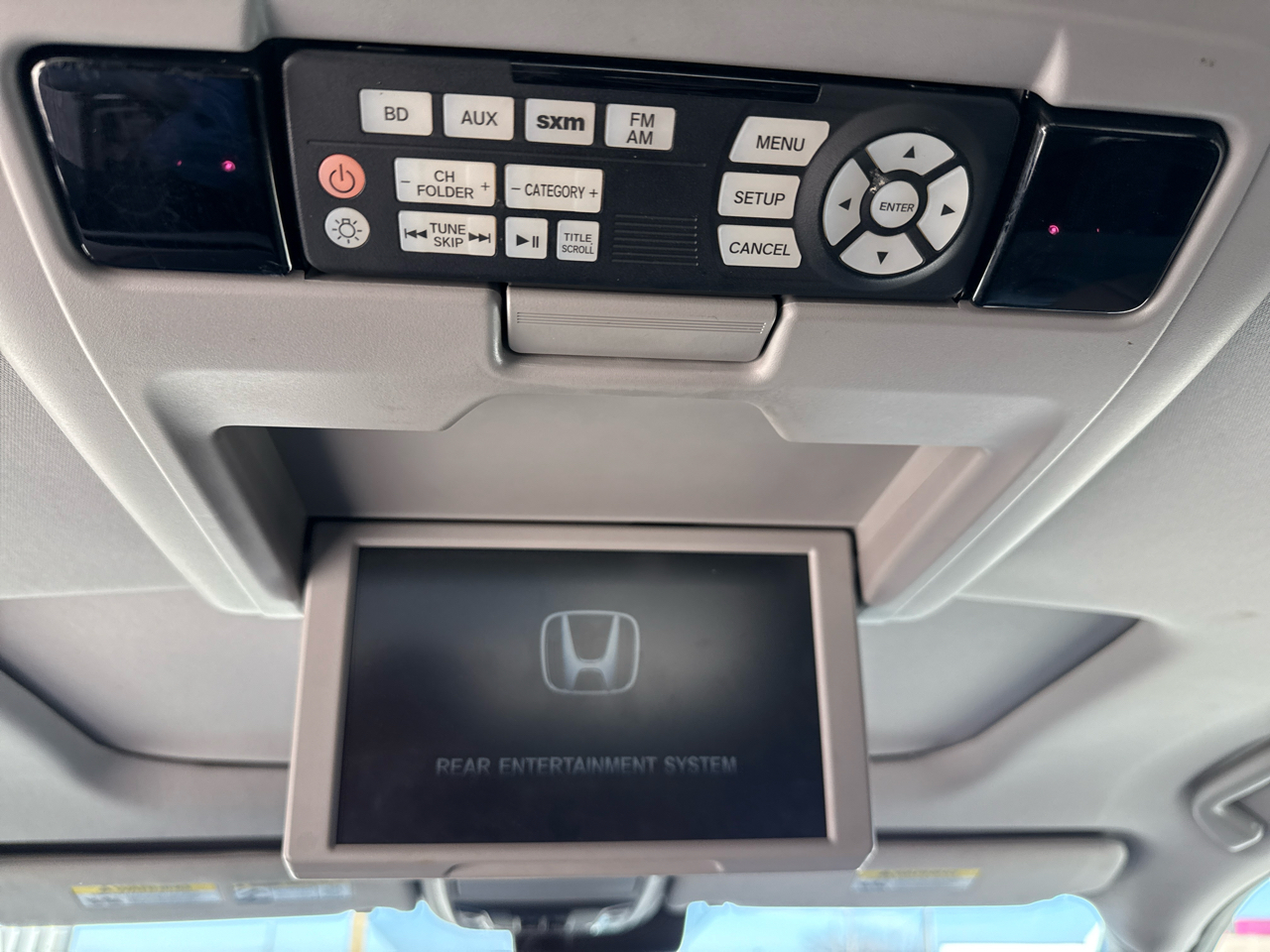 Honda Pilot AWD 4dr Elite w/RES & Navi 2016