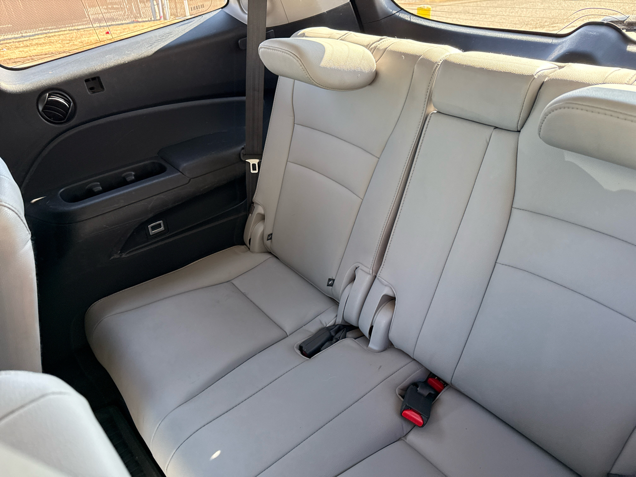 Honda Pilot AWD 4dr Elite w/RES & Navi 2016