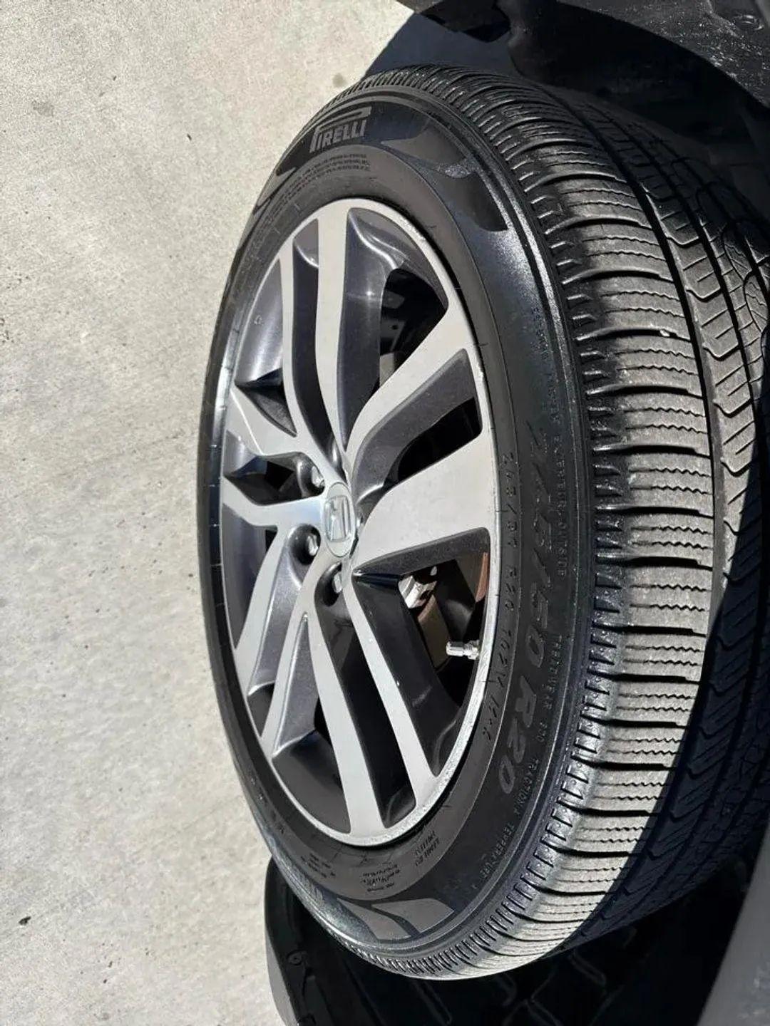 Honda Pilot AWD 4dr Elite w/RES & Navi 2016