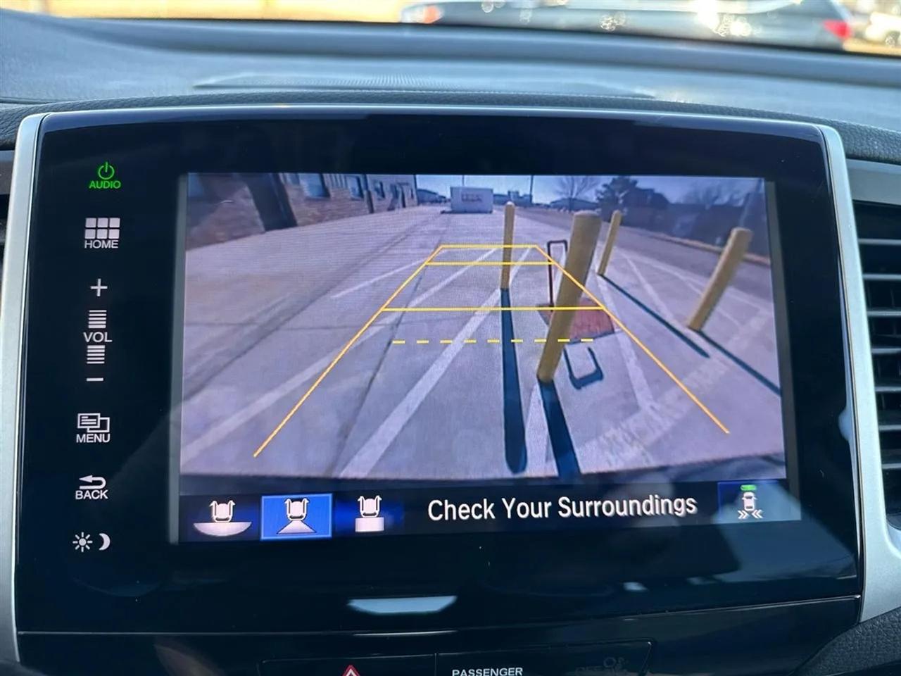 Honda Pilot AWD 4dr Elite w/RES & Navi 2016
