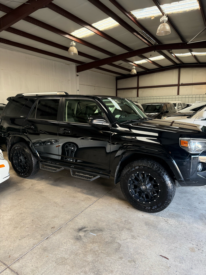 Toyota 4Runner TRD Off Road Premium 4WD (Natl) 2019