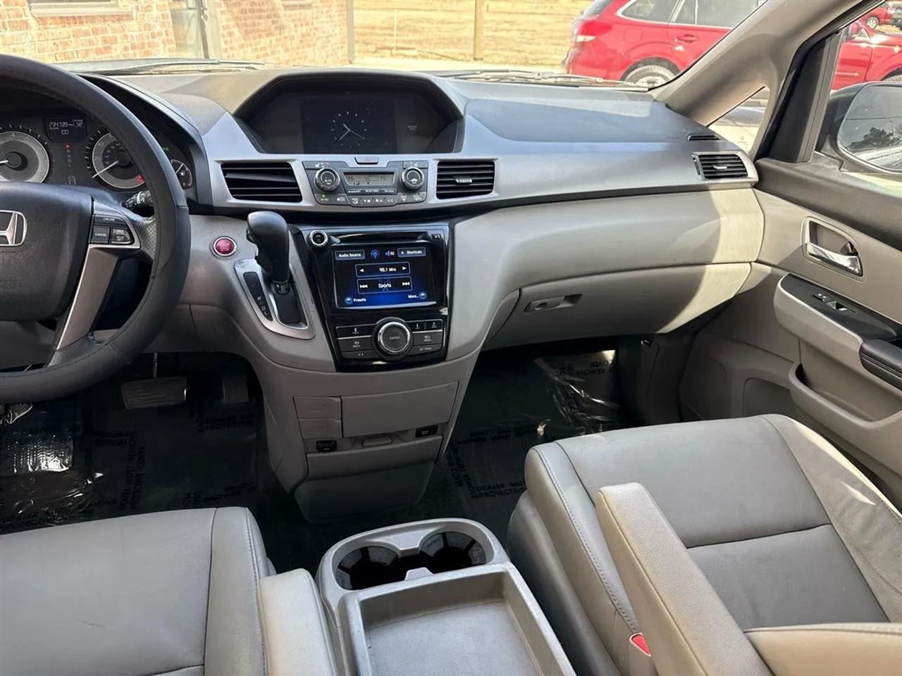 Honda Odyssey 5dr EX-L w/Navi 2015