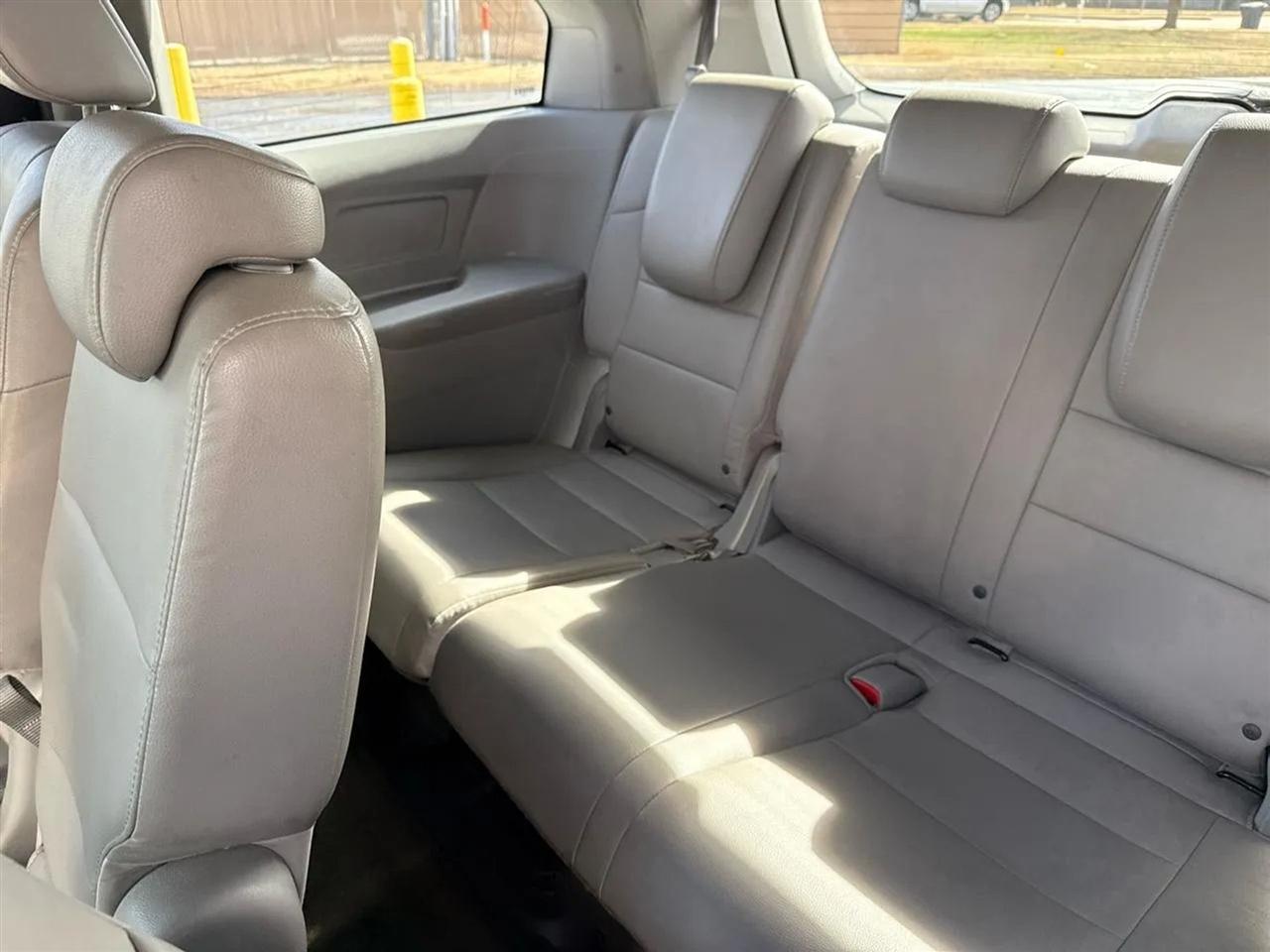 Honda Odyssey 5dr EX-L w/Navi 2015