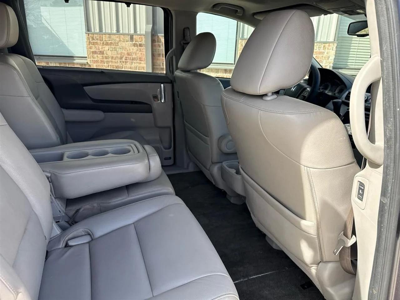Honda Odyssey 5dr EX-L w/Navi 2015