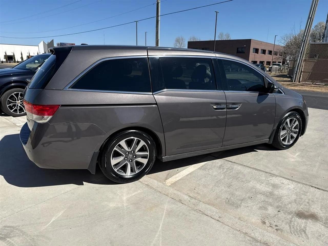 Honda Odyssey 5dr Touring Elite 2015