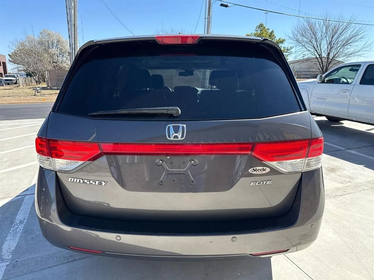 Honda Odyssey 5dr Touring Elite 2015