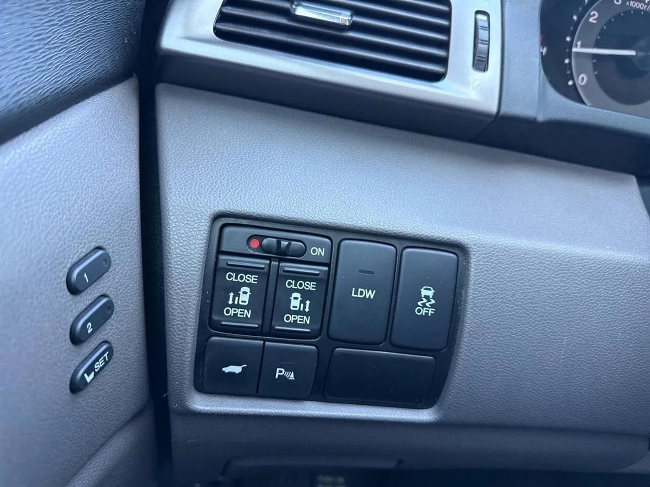 Honda Odyssey 5dr Touring Elite 2015