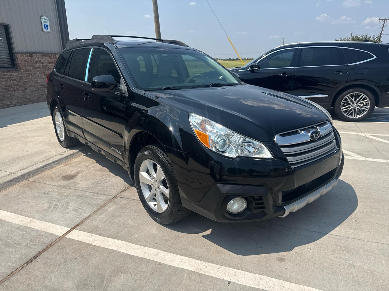 Subaru Outback 4dr Wgn H6 Auto 3.6R Limited 2013