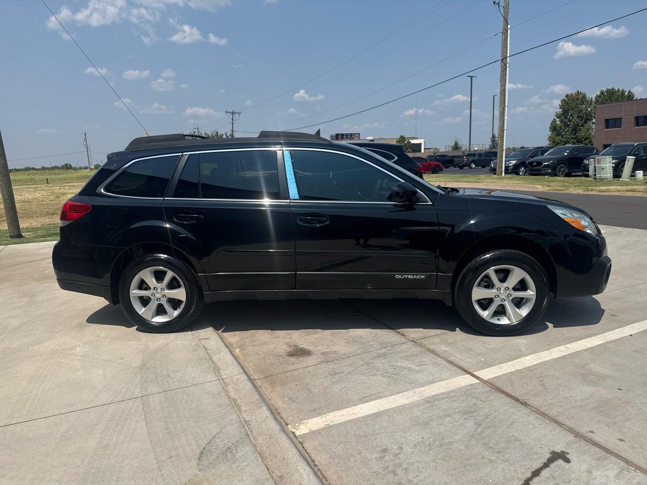 Subaru Outback 4dr Wgn H6 Auto 3.6R Limited 2013