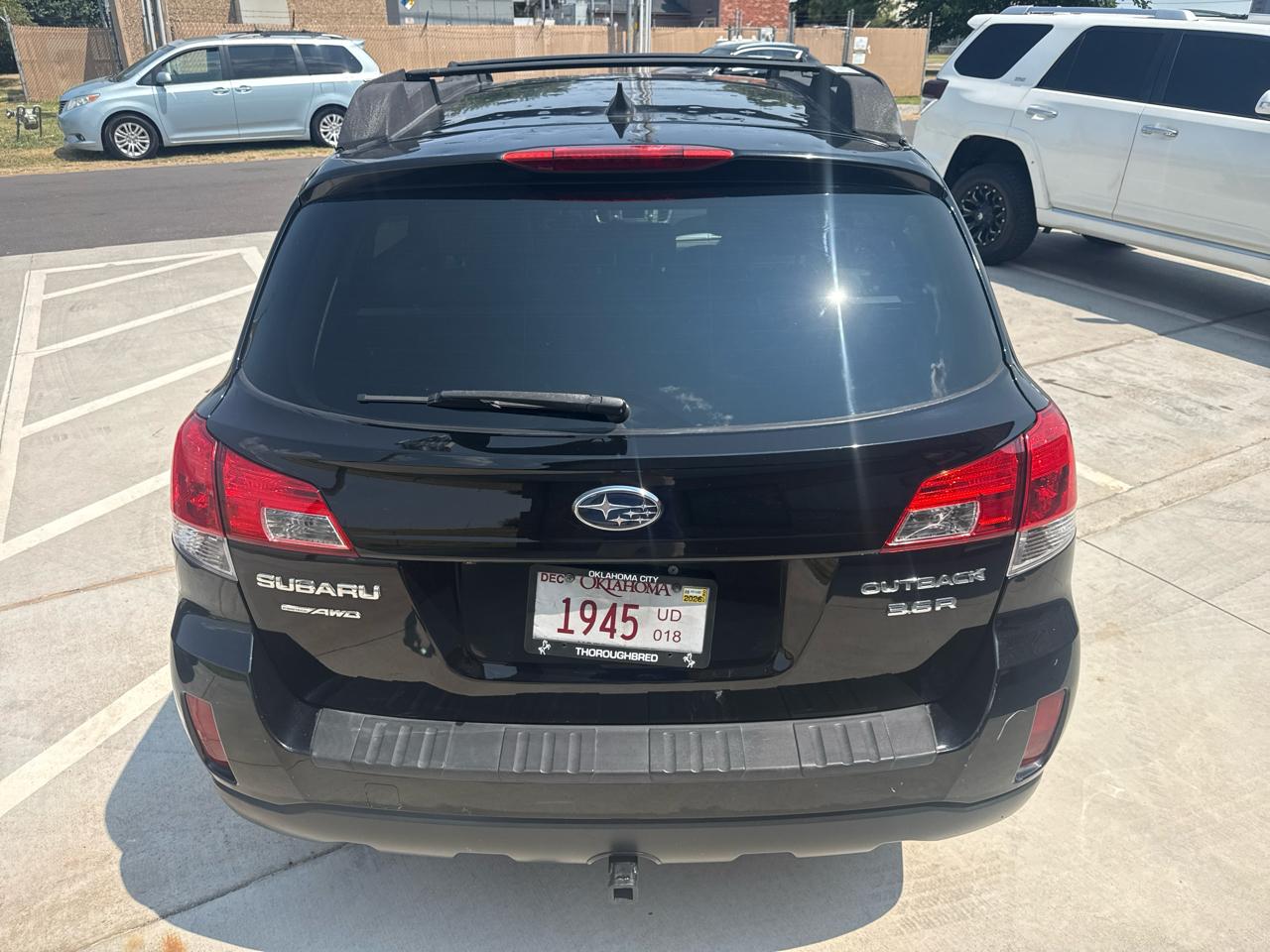 Subaru Outback 4dr Wgn H6 Auto 3.6R Limited 2013