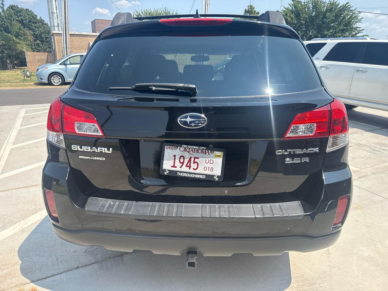 Subaru Outback 4dr Wgn H6 Auto 3.6R Limited 2013