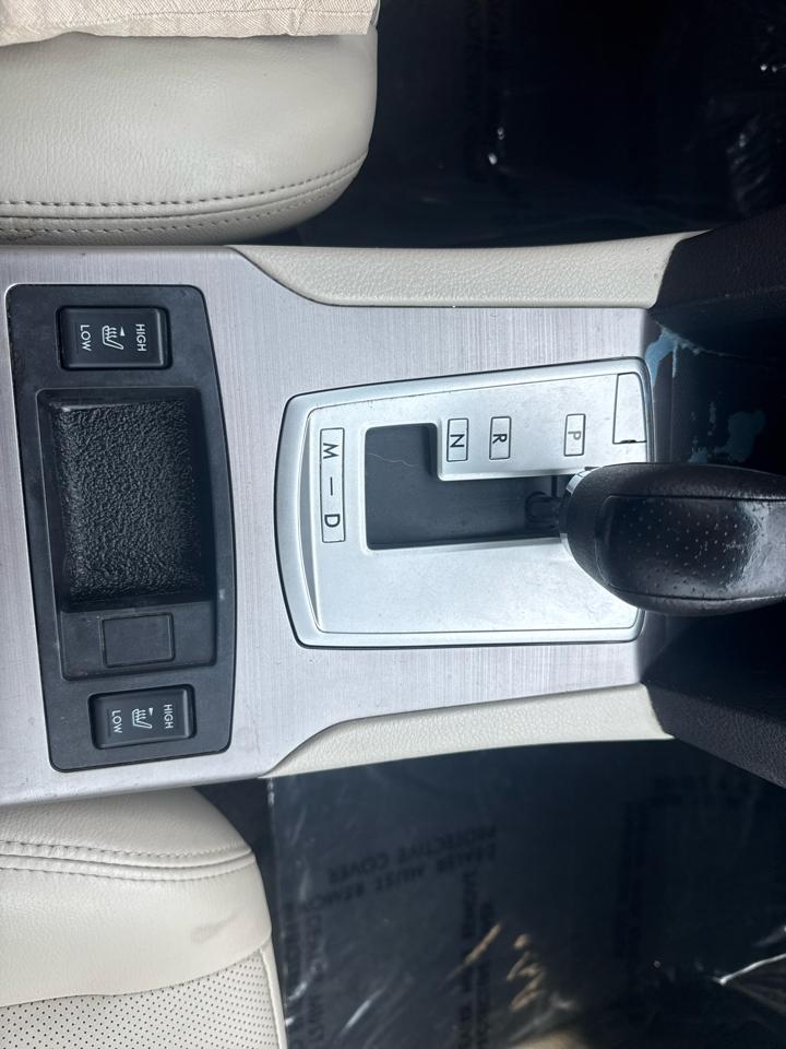 Subaru Outback 4dr Wgn H6 Auto 3.6R Limited 2013