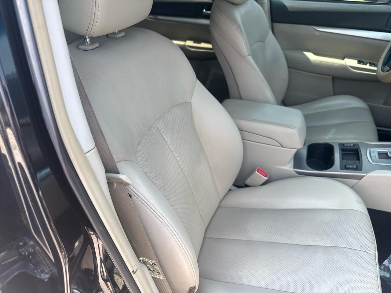 Subaru Outback 4dr Wgn H6 Auto 3.6R Limited 2013