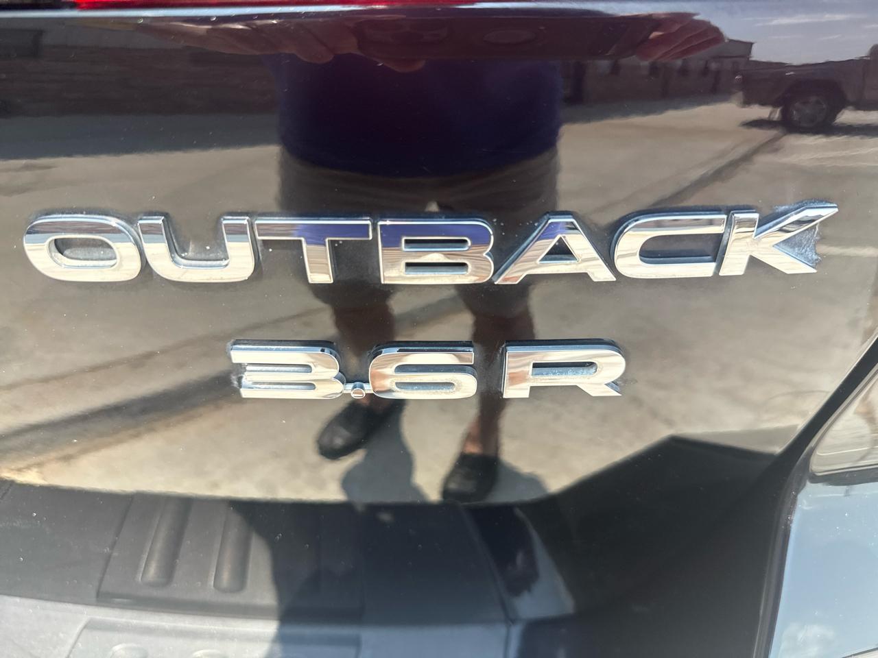 Subaru Outback 4dr Wgn H6 Auto 3.6R Limited 2013
