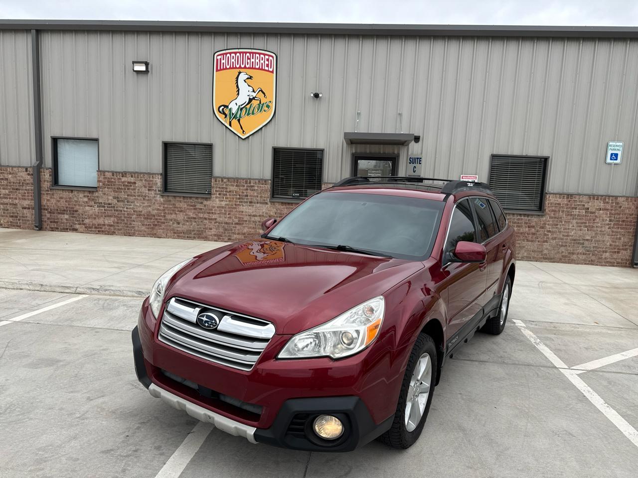 Subaru Outback 4dr Wgn H4 Auto 2.5i Limited 2013