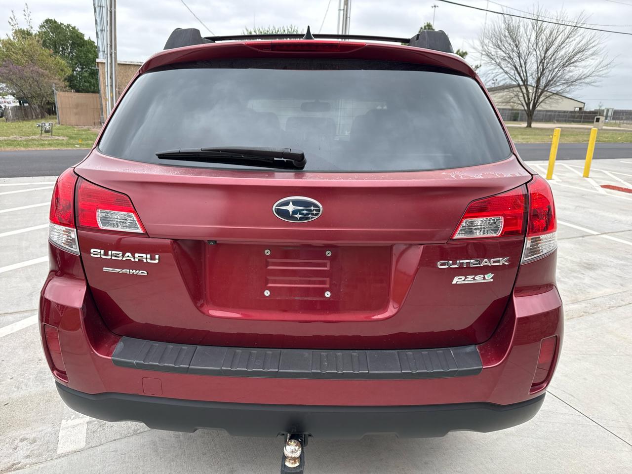 Subaru Outback 4dr Wgn H4 Auto 2.5i Limited 2013