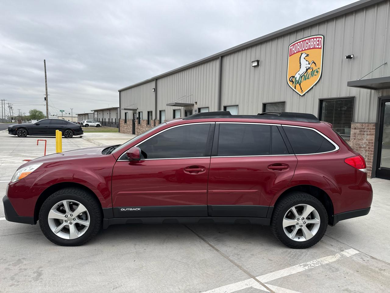 Subaru Outback 4dr Wgn H4 Auto 2.5i Limited 2013