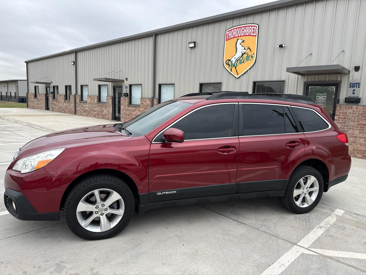 Subaru Outback 4dr Wgn H4 Auto 2.5i Limited 2013