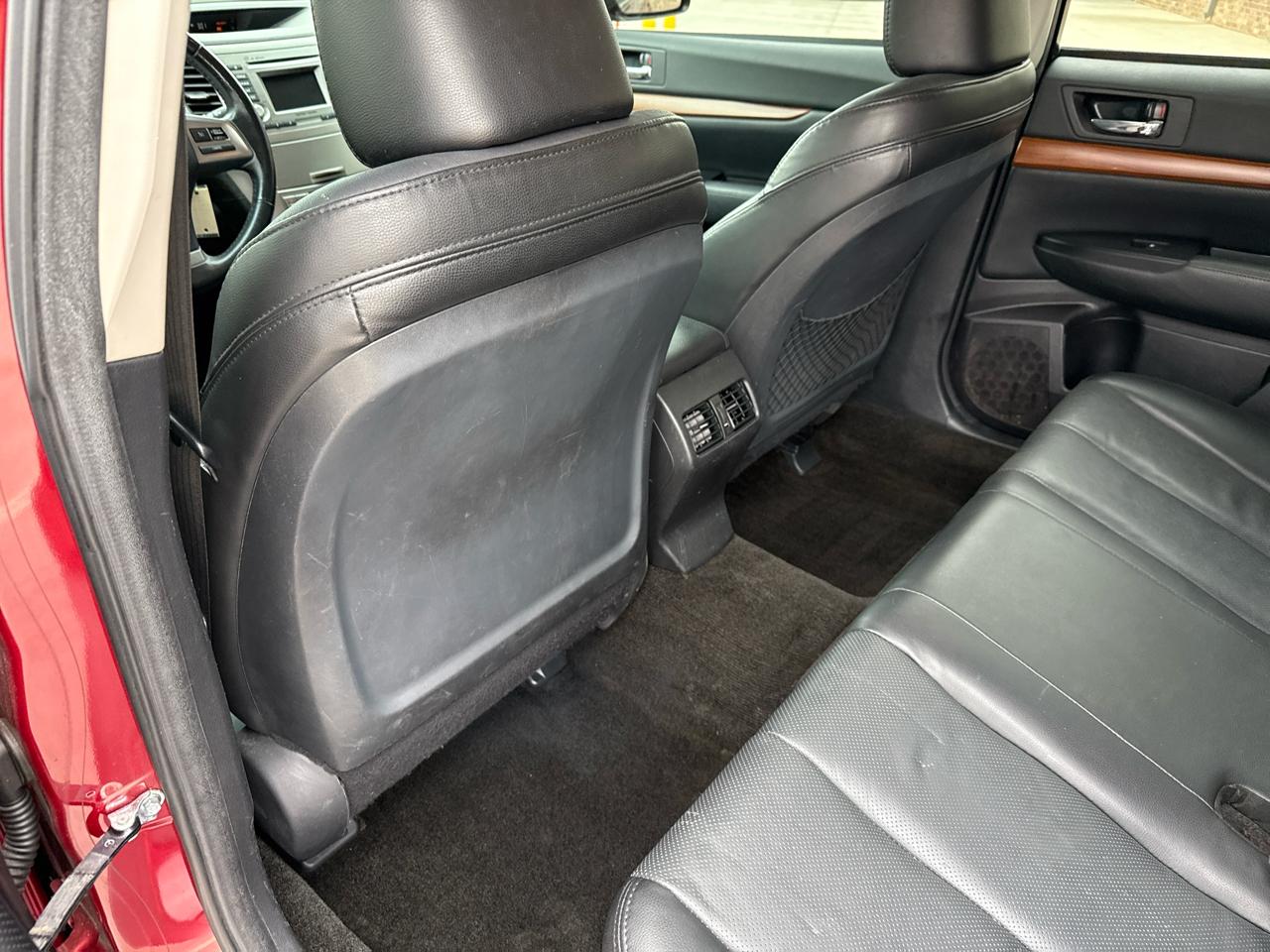 Subaru Outback 4dr Wgn H4 Auto 2.5i Limited 2013