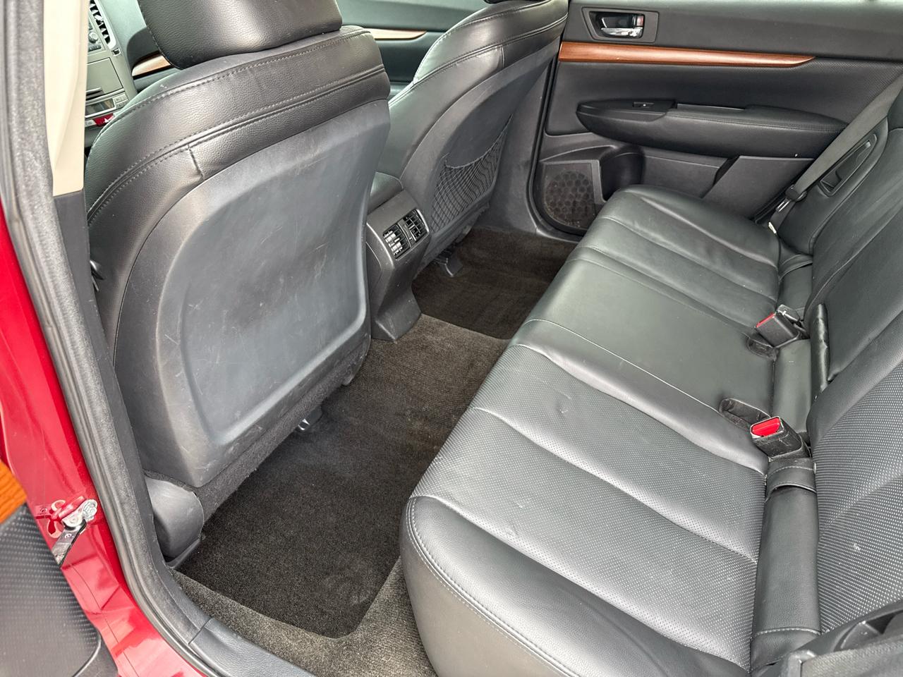 Subaru Outback 4dr Wgn H4 Auto 2.5i Limited 2013