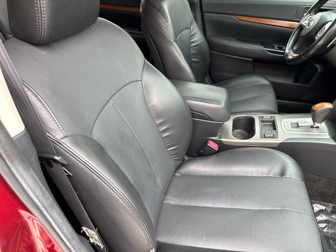 Subaru Outback 4dr Wgn H4 Auto 2.5i Limited 2013