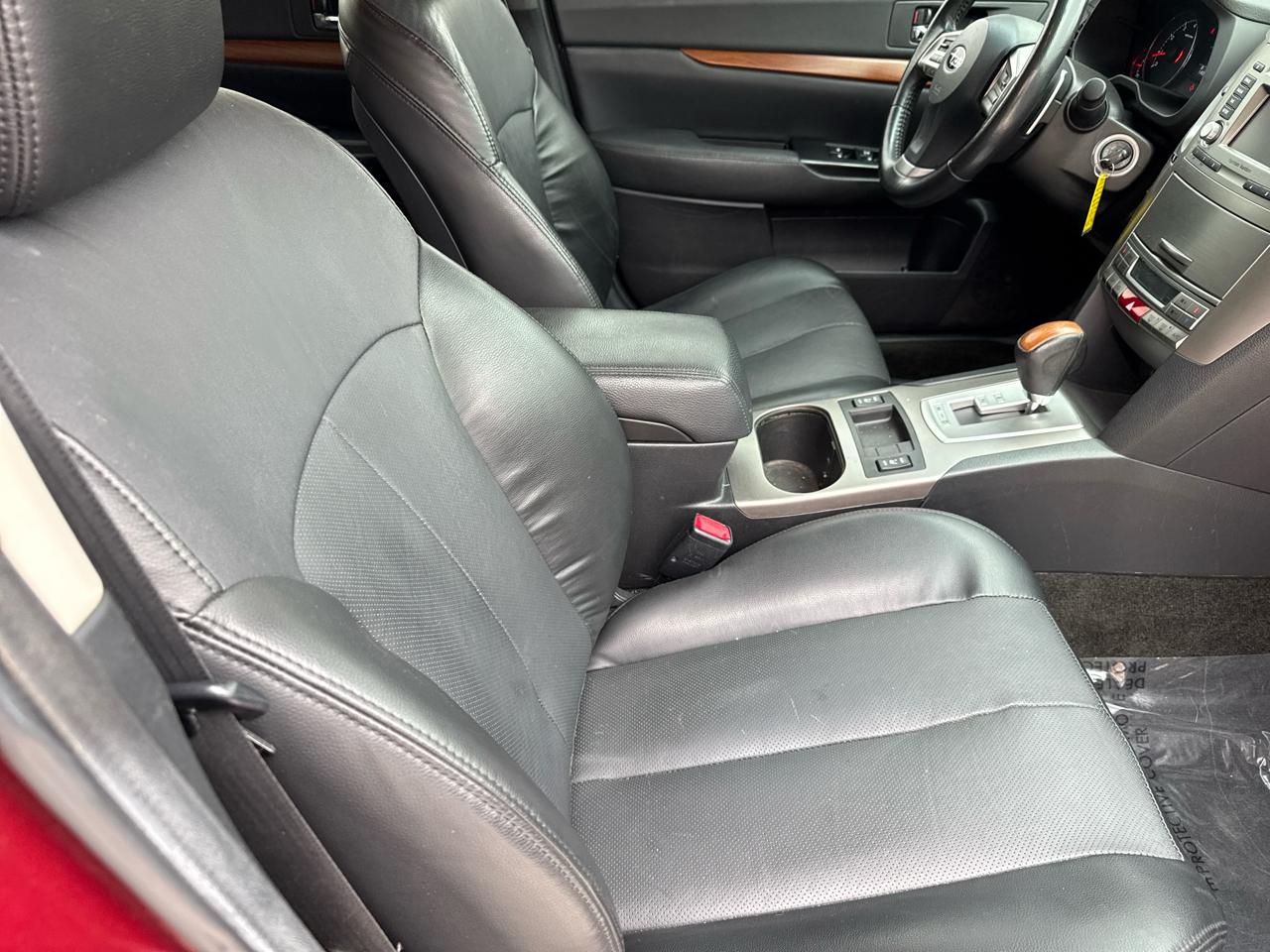 Subaru Outback 4dr Wgn H4 Auto 2.5i Limited 2013