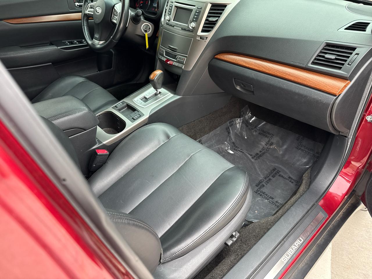 Subaru Outback 4dr Wgn H4 Auto 2.5i Limited 2013