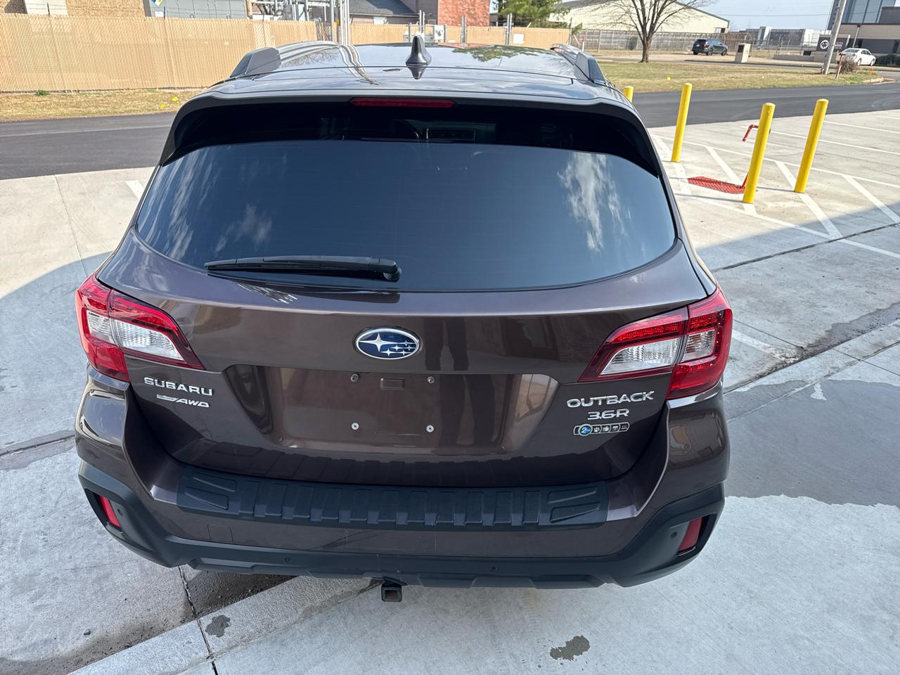 Subaru Outback 3.6R Touring 2019
