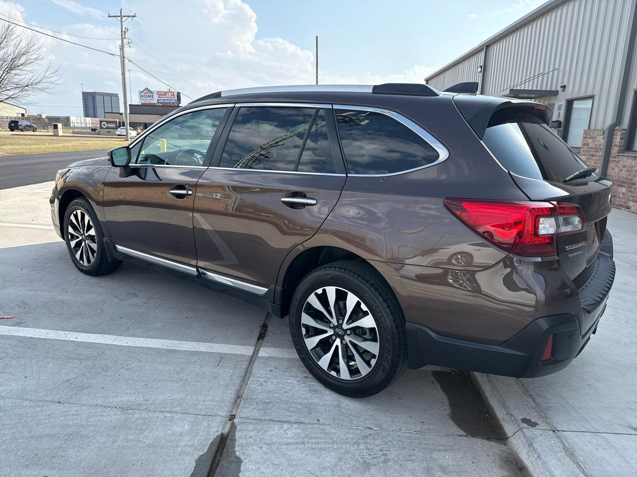Subaru Outback 3.6R Touring 2019