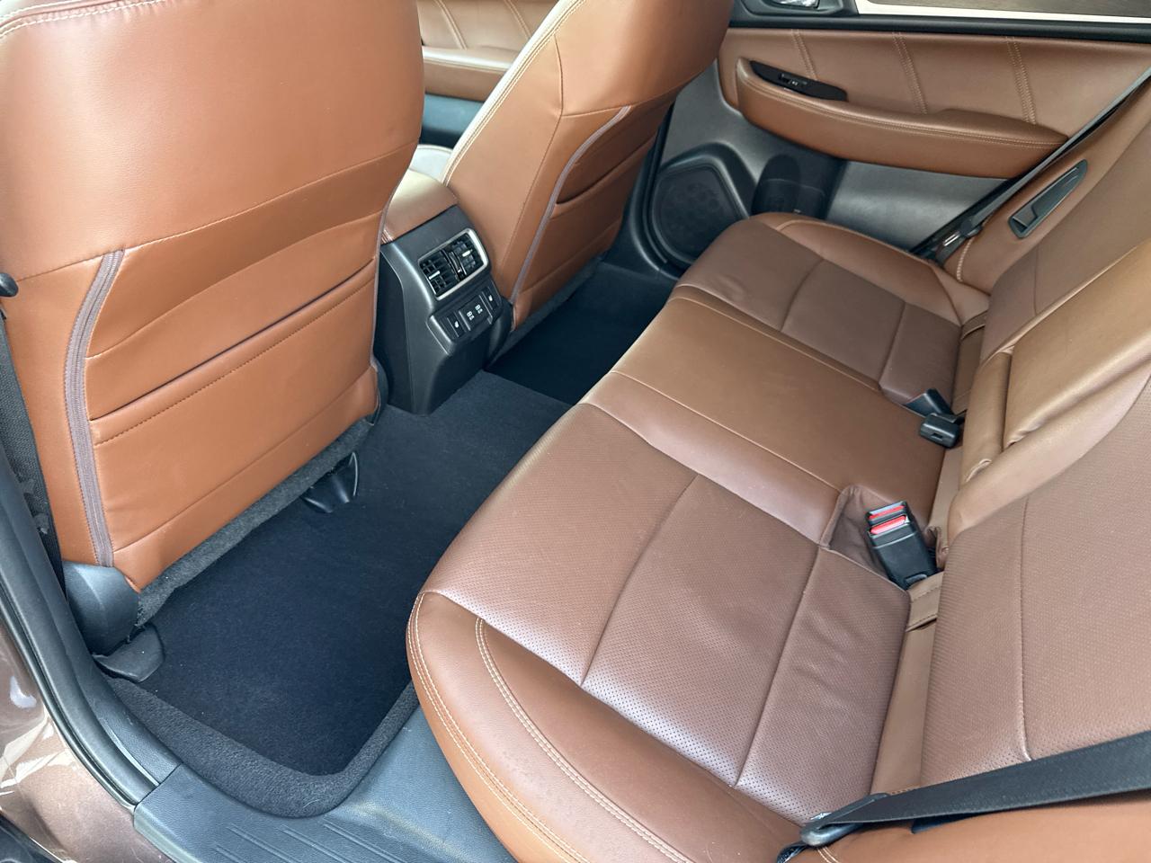 Subaru Outback 3.6R Touring 2019