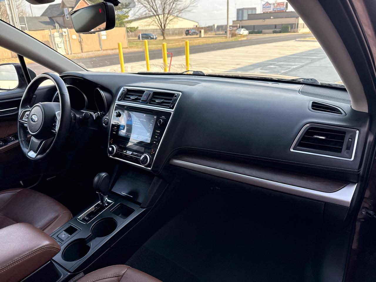 Subaru Outback 3.6R Touring 2019