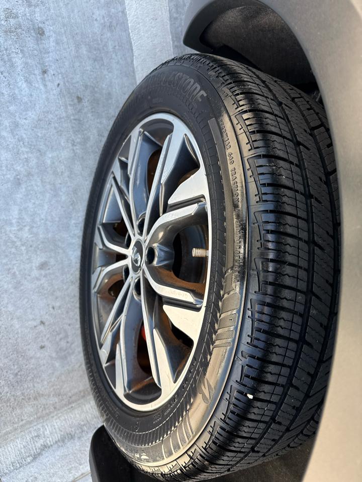 Infiniti QX30 Premium AWD *Ltd Avail* 2017