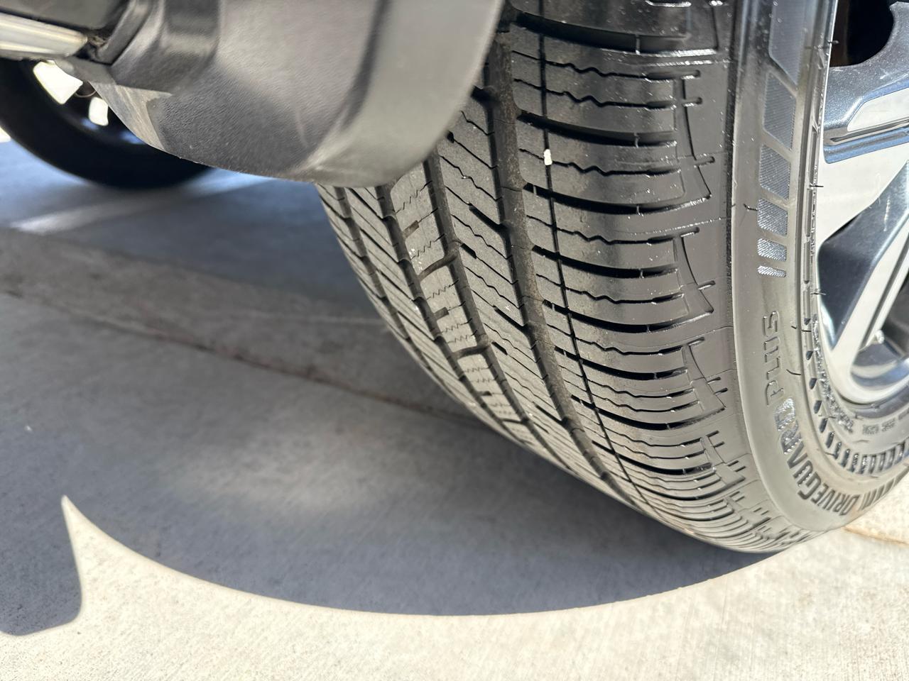 Infiniti QX30 Premium AWD *Ltd Avail* 2017