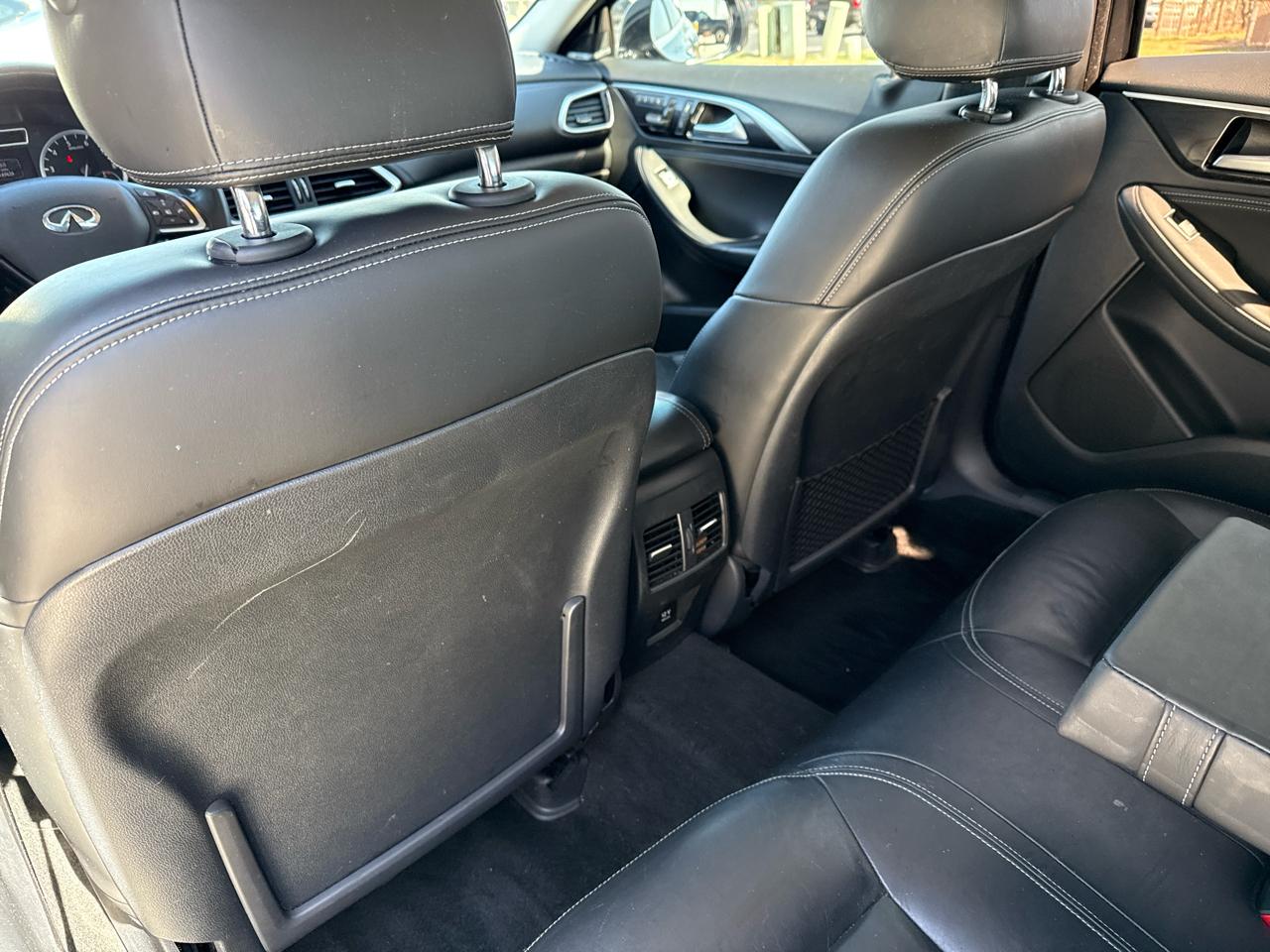 Infiniti QX30 Premium AWD *Ltd Avail* 2017