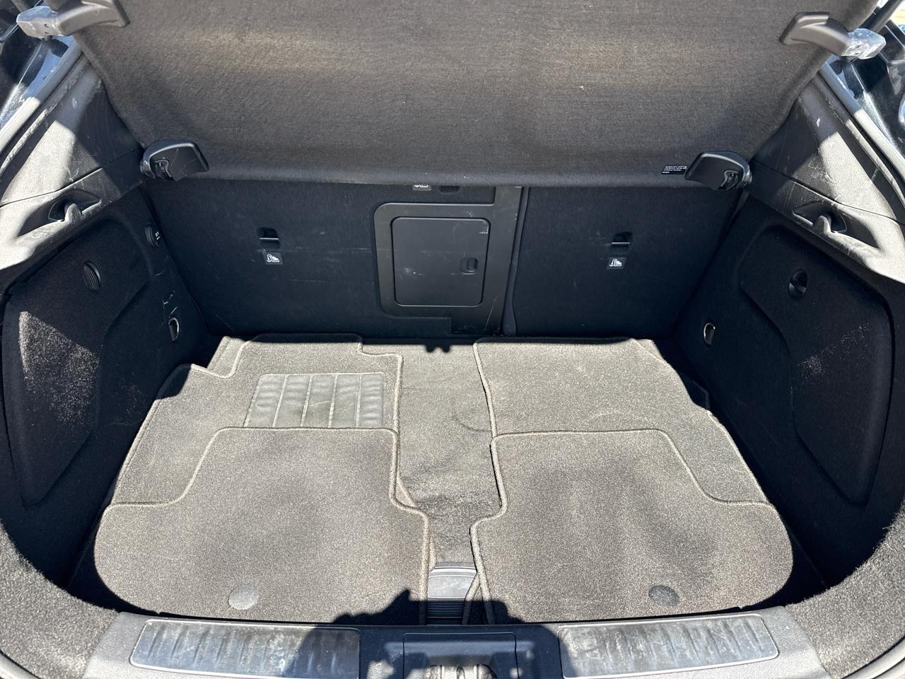 Infiniti QX30 Premium AWD *Ltd Avail* 2017