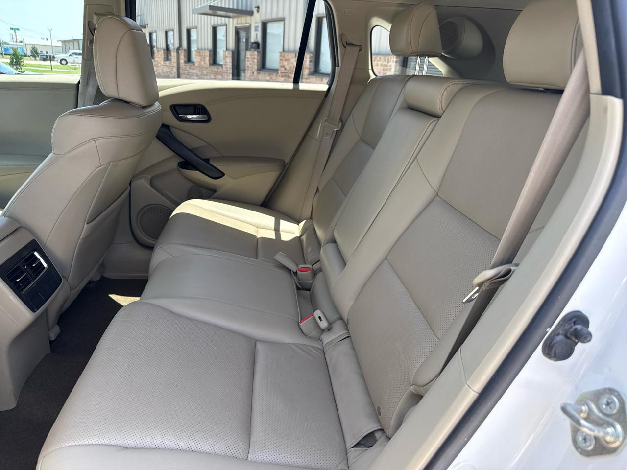 Acura RDX FWD 4dr Tech/AcuraWatch Plus Pkg 2016