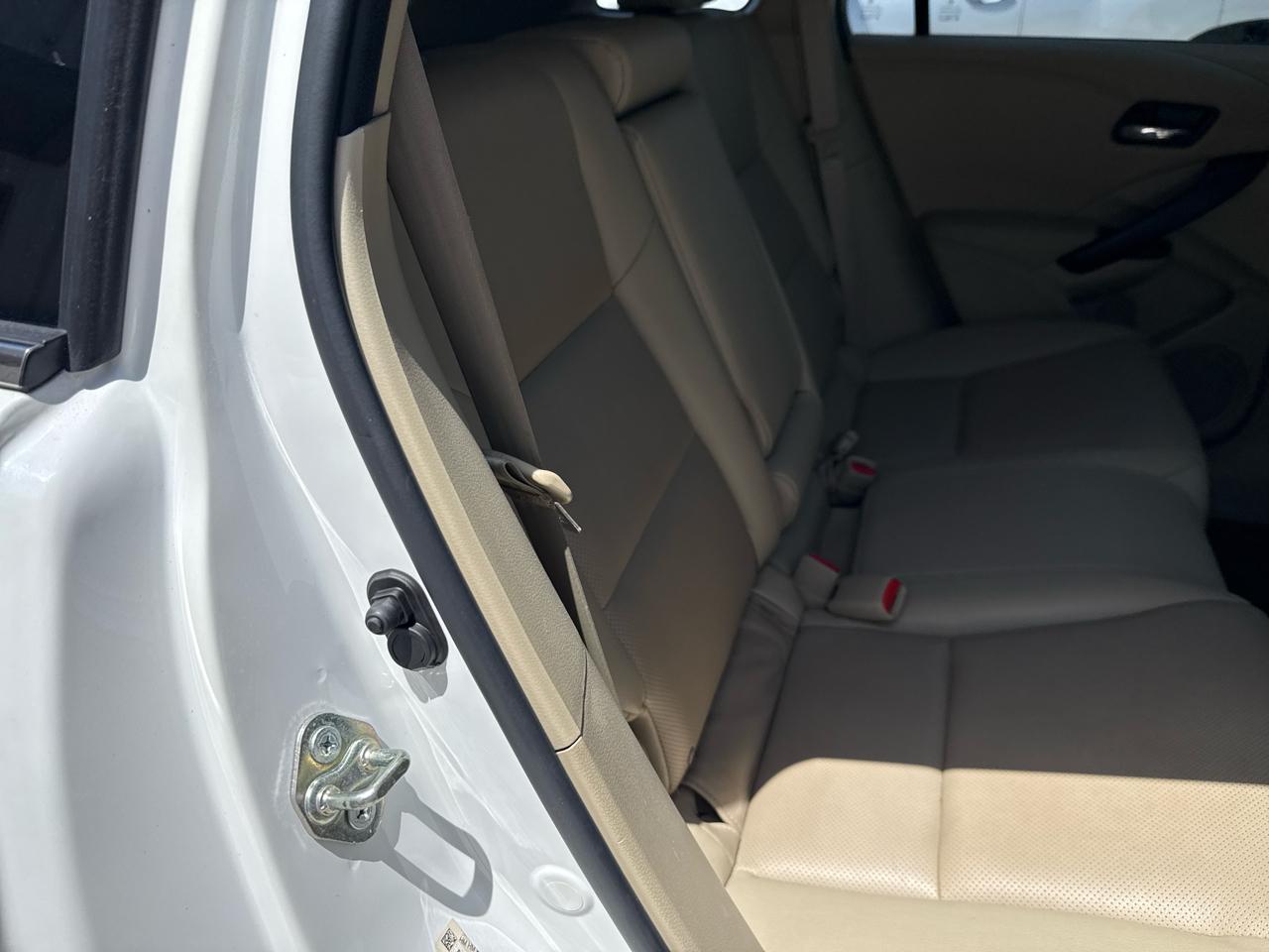 Acura RDX FWD 4dr Tech/AcuraWatch Plus Pkg 2016