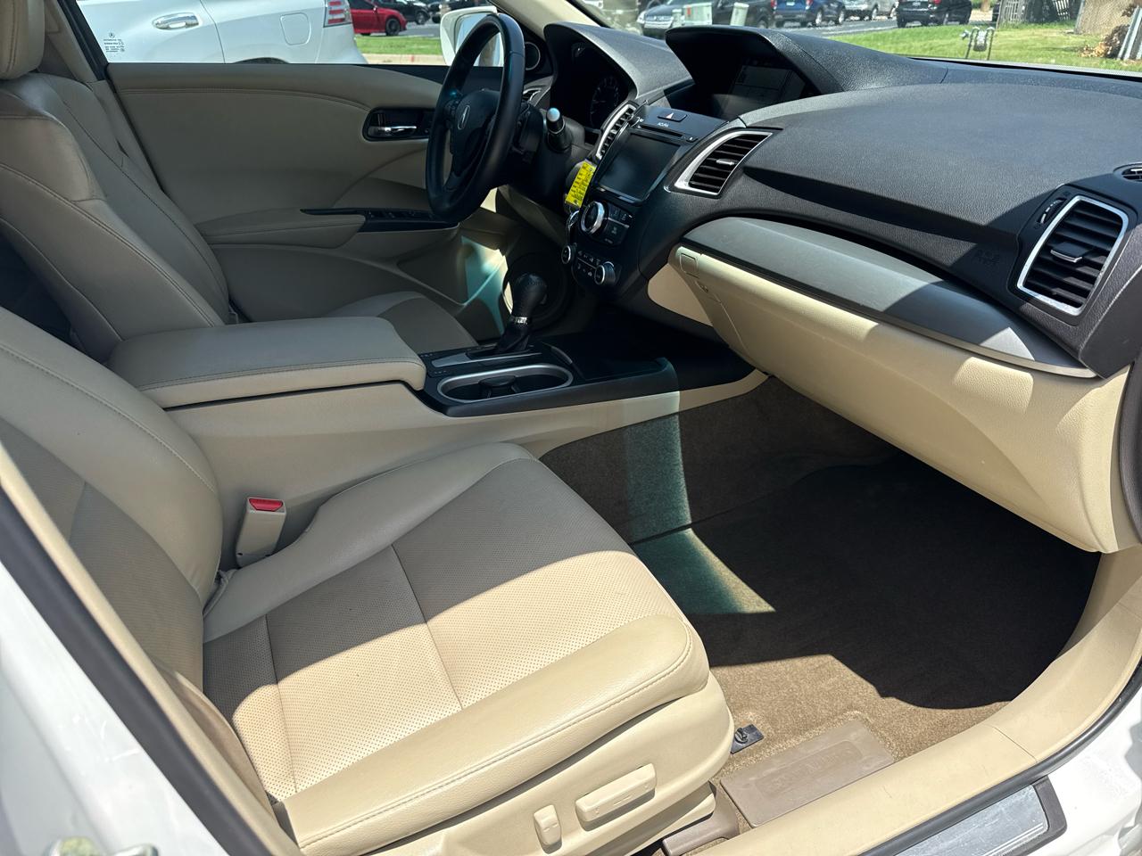 Acura RDX FWD 4dr Tech/AcuraWatch Plus Pkg 2016