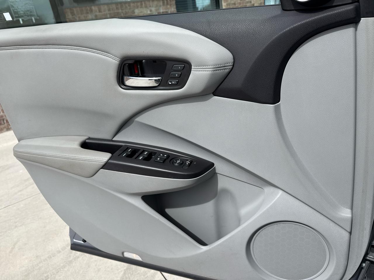 Acura RDX FWD 4dr Tech/AcuraWatch Plus Pkg 2016