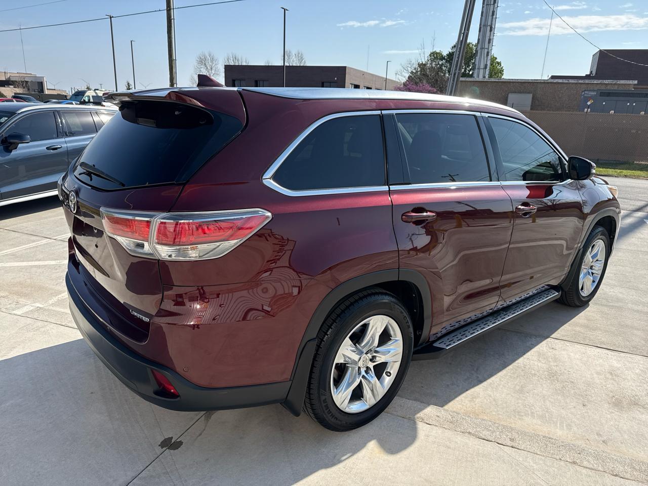 Toyota Highlander FWD 4dr V6  Limited (Natl) 2014