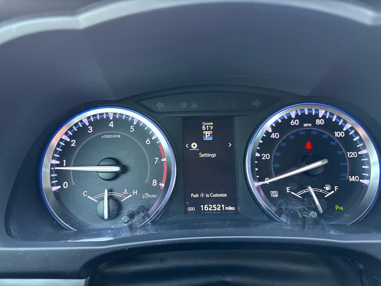 Toyota Highlander FWD 4dr V6  Limited (Natl) 2014