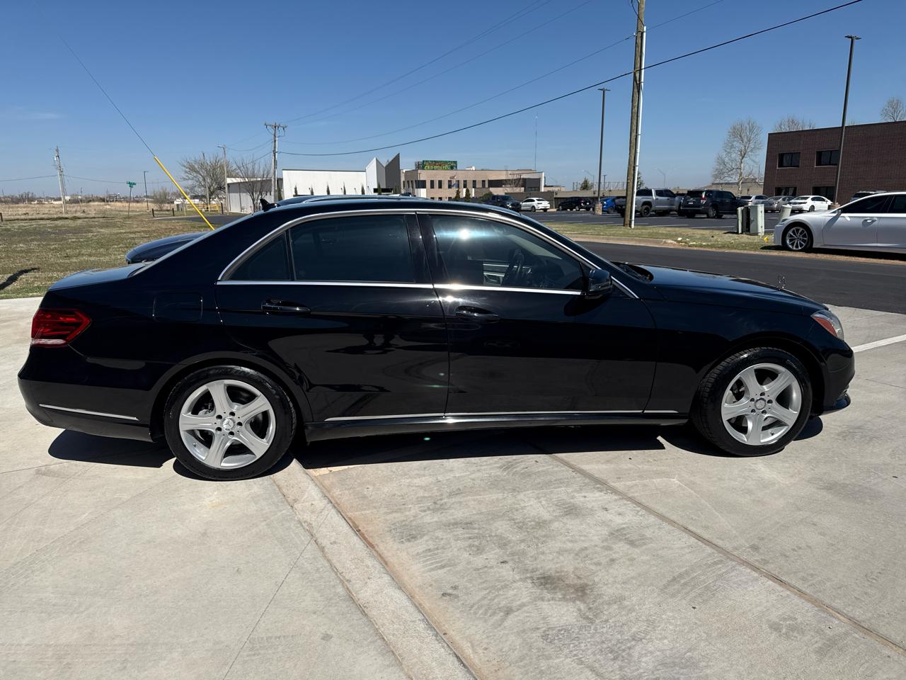 Mercedes-Benz E-Class 4dr Sdn E 250 BlueTEC Sport 4MATIC 2014
