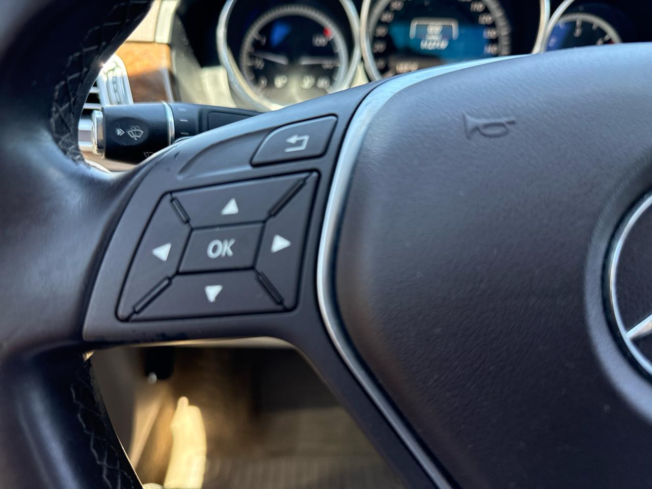 Mercedes-Benz E-Class 4dr Sdn E 250 BlueTEC Sport 4MATIC 2014