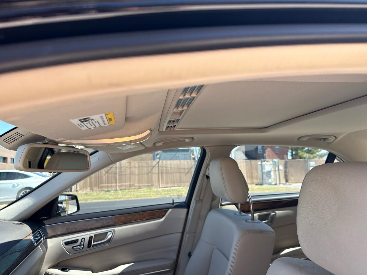 Mercedes-Benz E-Class 4dr Sdn E 250 BlueTEC Sport 4MATIC 2014