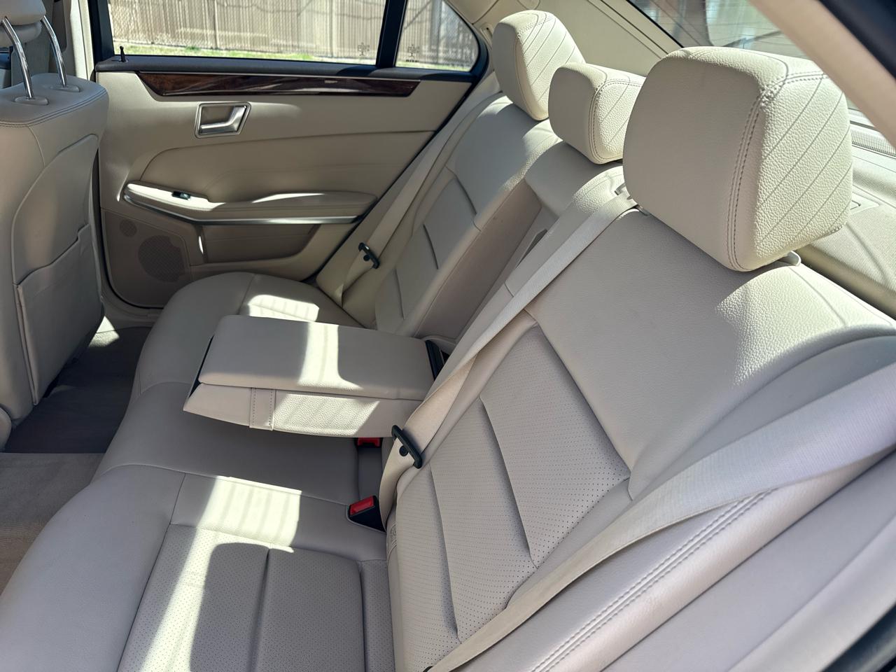 Mercedes-Benz E-Class 4dr Sdn E 250 BlueTEC Sport 4MATIC 2014